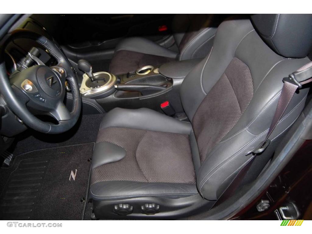 2010 370Z Touring Coupe - Magnetic Black / Black Leather photo #9