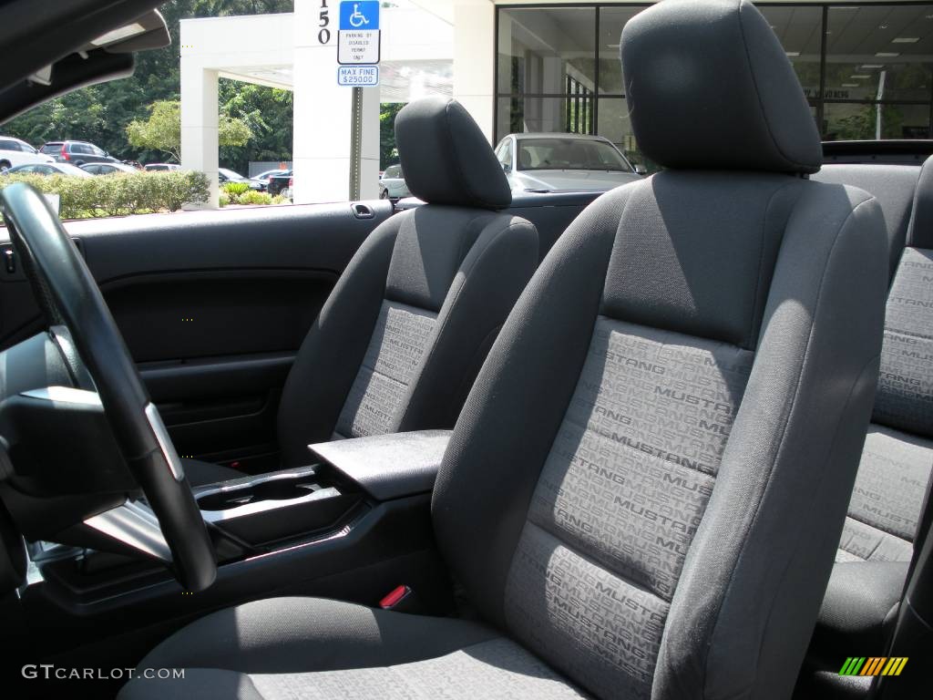 2005 Mustang V6 Premium Convertible - Redfire Metallic / Light Graphite photo #15