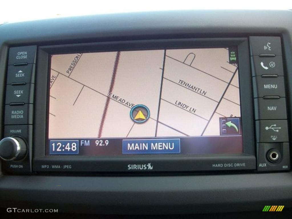2010 Volkswagen Routan SE Navigation Photo #46308374