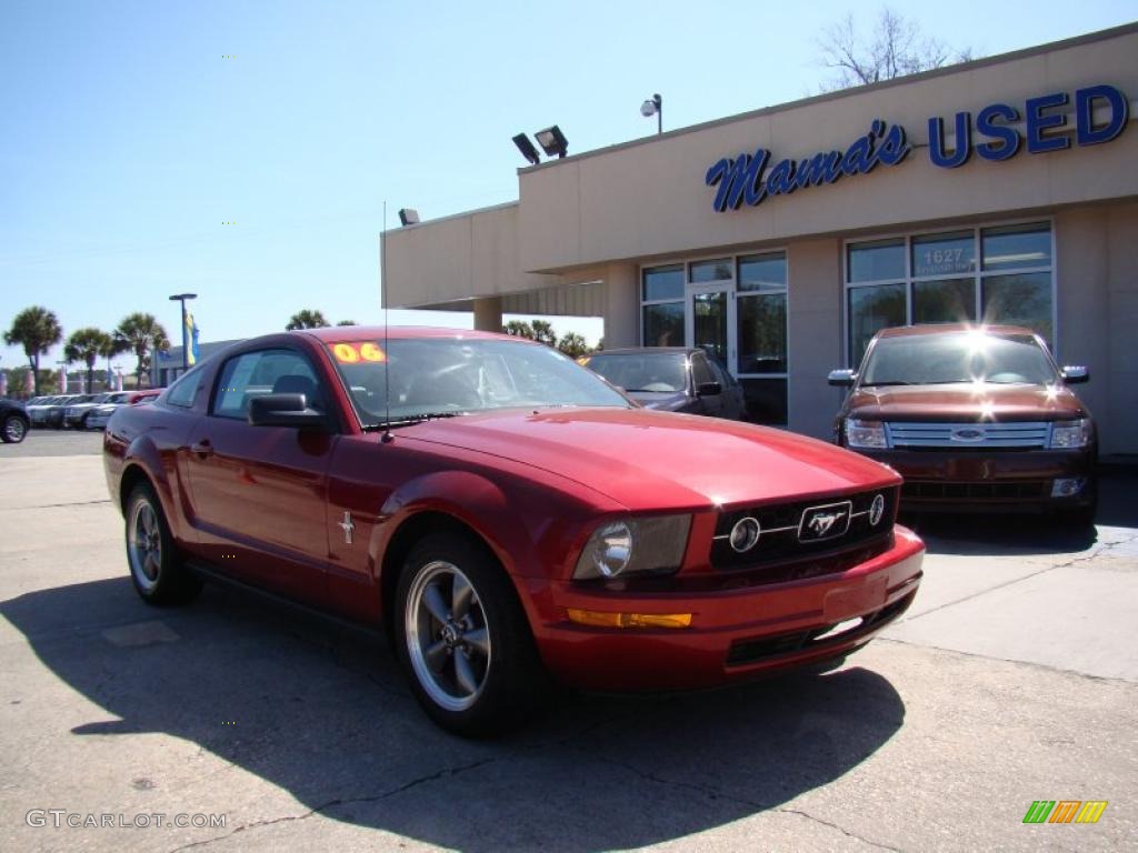 2006 Mustang V6 Premium Coupe - Redfire Metallic / Dark Charcoal photo #2