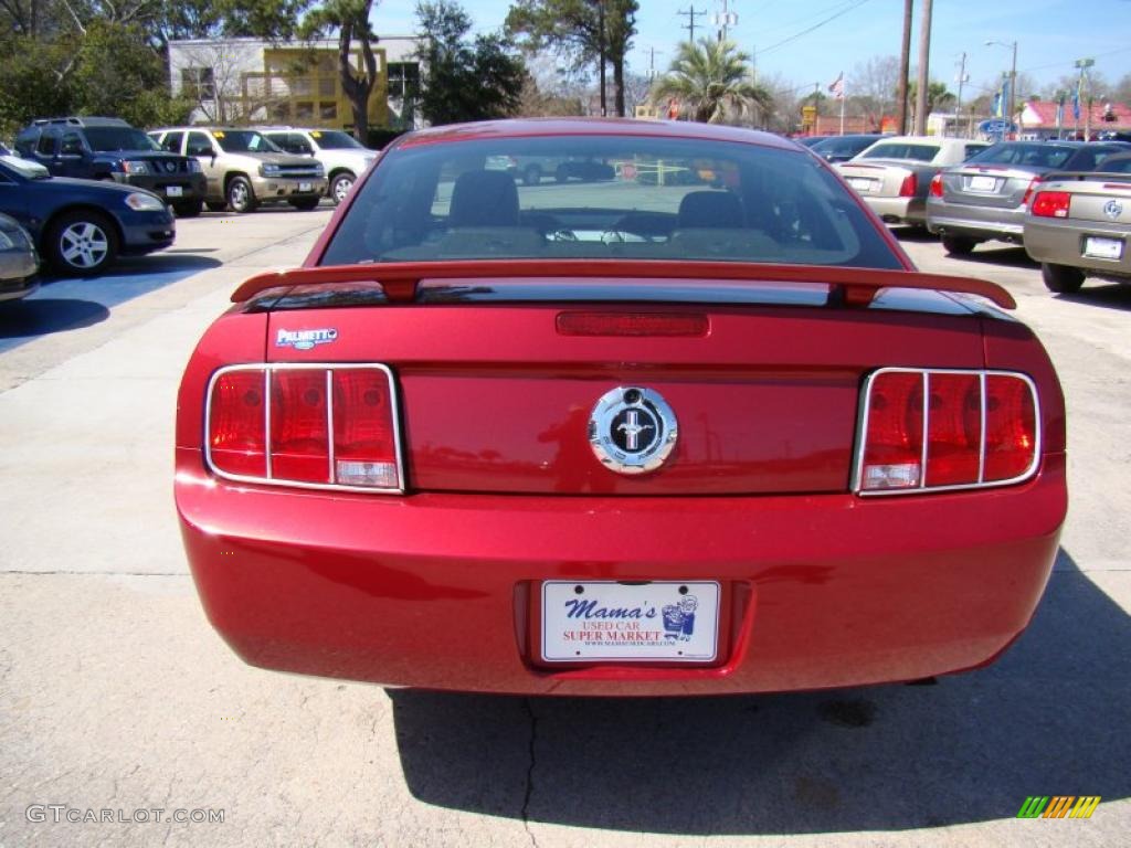 2006 Mustang V6 Premium Coupe - Redfire Metallic / Dark Charcoal photo #7