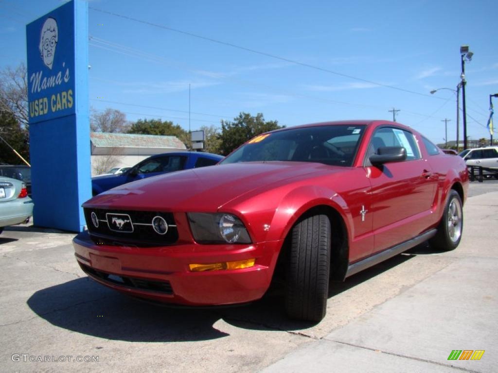 2006 Mustang V6 Premium Coupe - Redfire Metallic / Dark Charcoal photo #28