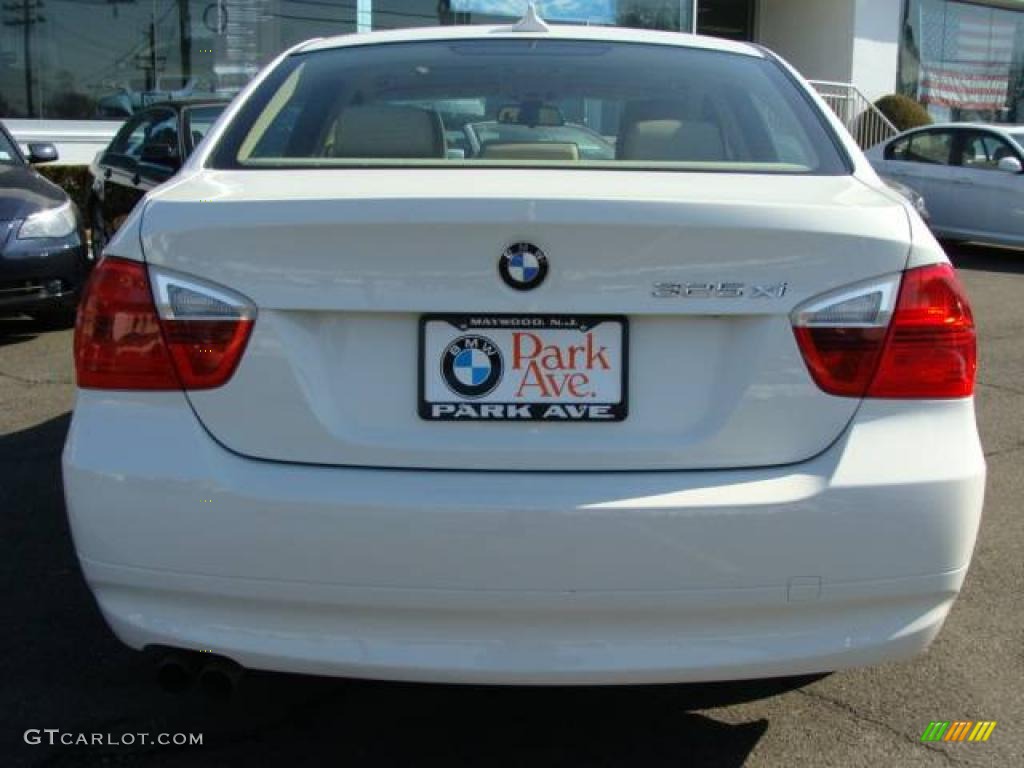 2006 3 Series 325xi Sedan - Alpine White / Sand photo #7