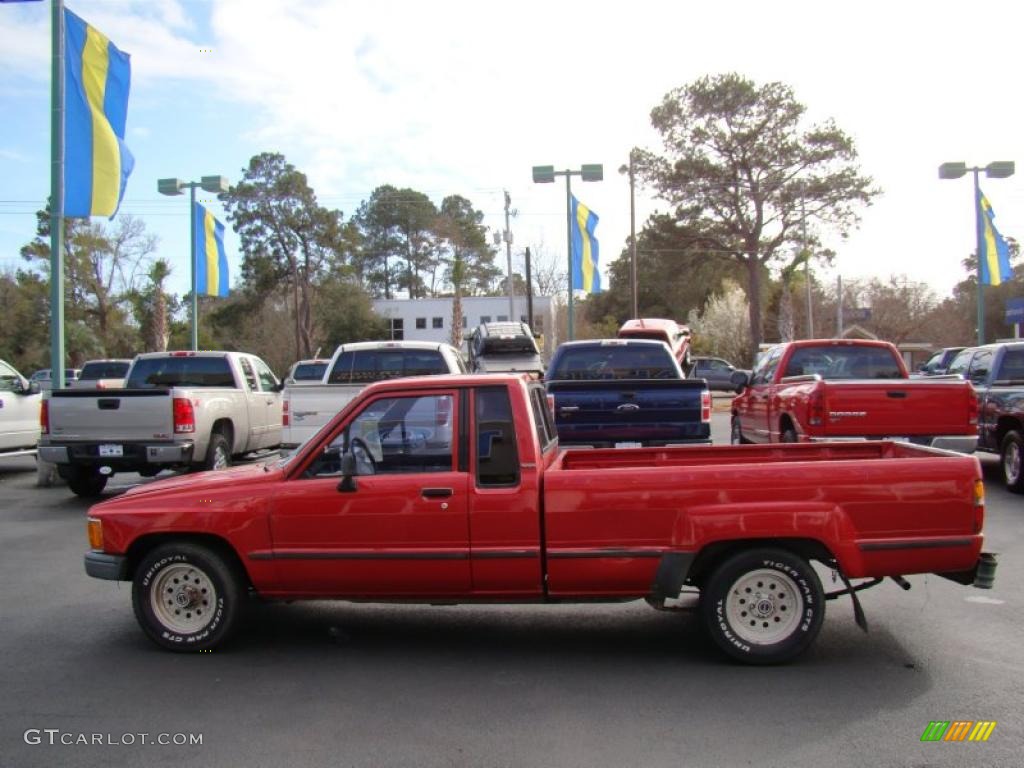 1988 Pickup Deluxe Extended Cab - Red / Gray photo #5