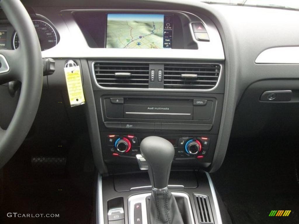 2011 Audi A4 2.0T quattro Sedan Navigation Photo #46311266