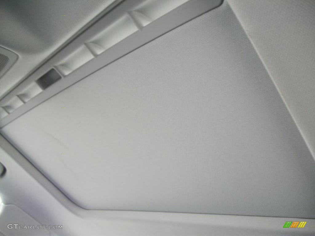2011 Audi A4 2.0T quattro Sedan Sunroof Photo #46311374