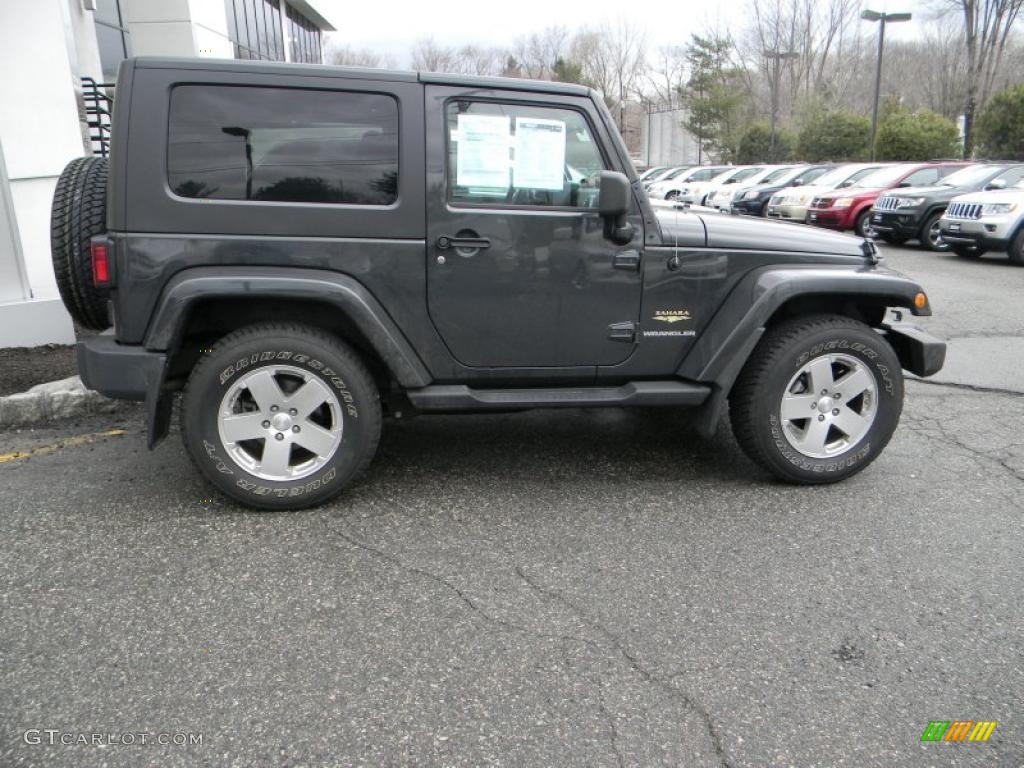 2010 Wrangler Sahara 4x4 - Dark Charcoal Pearl / Dark Slate Gray/Medium Slate Gray photo #1