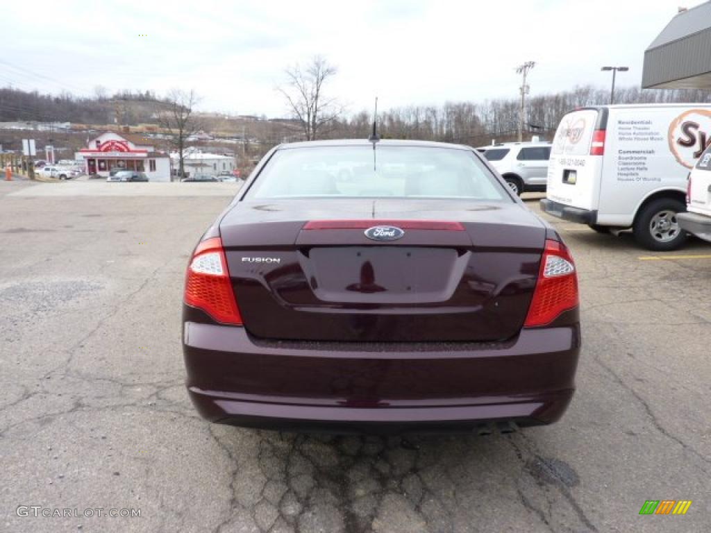 2011 Fusion S - Bordeaux Reserve Metallic / Medium Light Stone photo #3