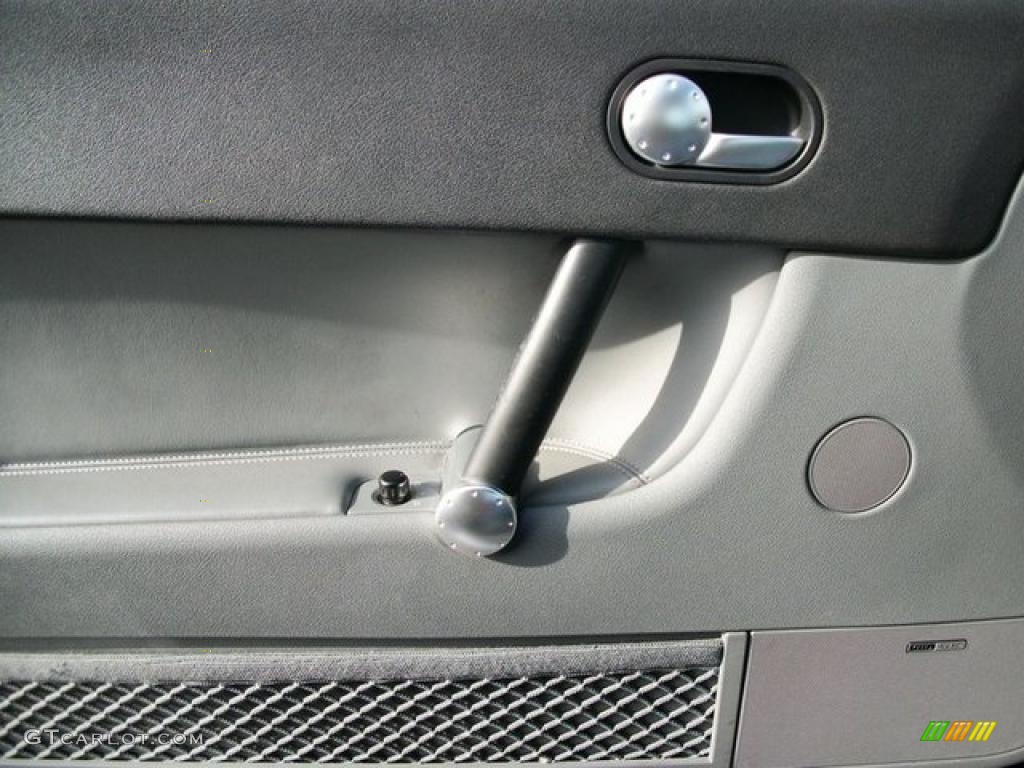 2003 TT 1.8T quattro Roadster - Ocean Blue Pearl Effect / Aviator Gray photo #37