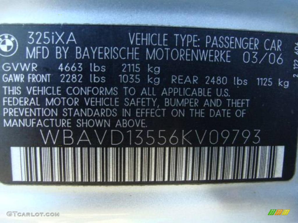2006 3 Series 325xi Sedan - Titanium Silver Metallic / Black photo #26