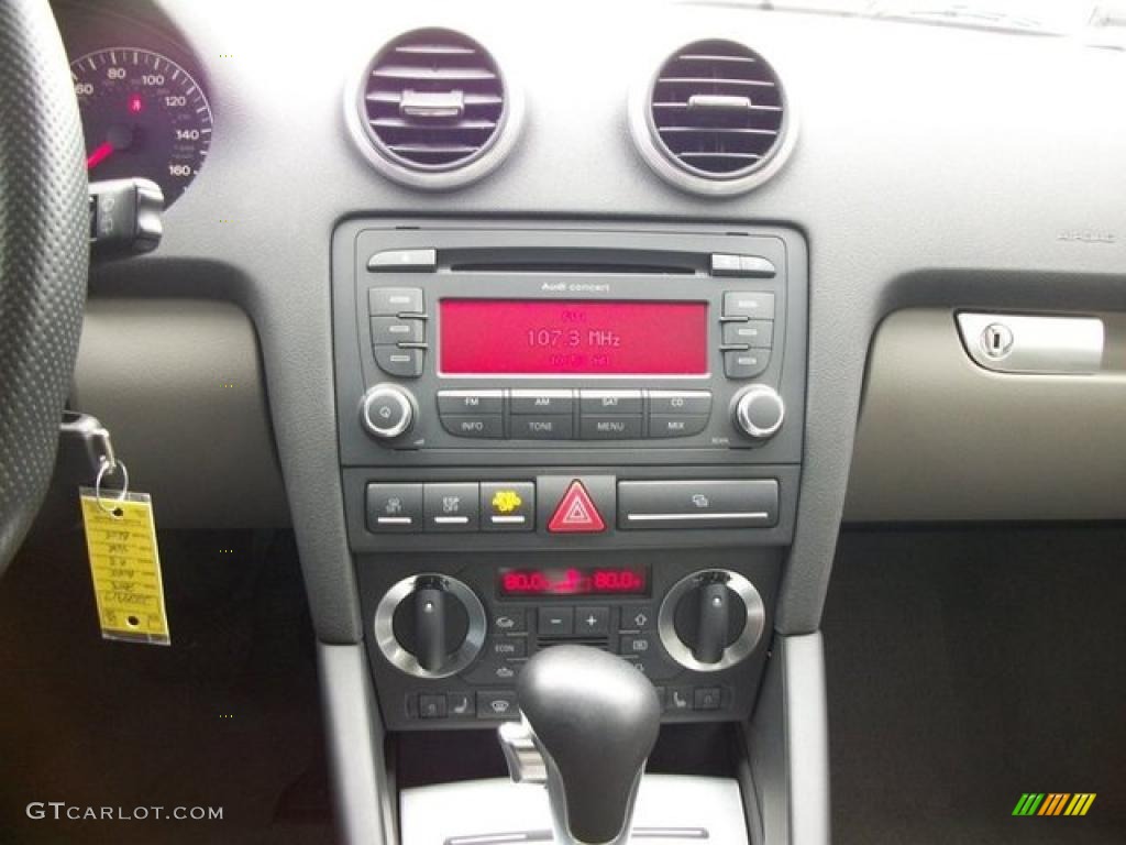 2008 Audi A3 2.0T Controls Photo #46313792