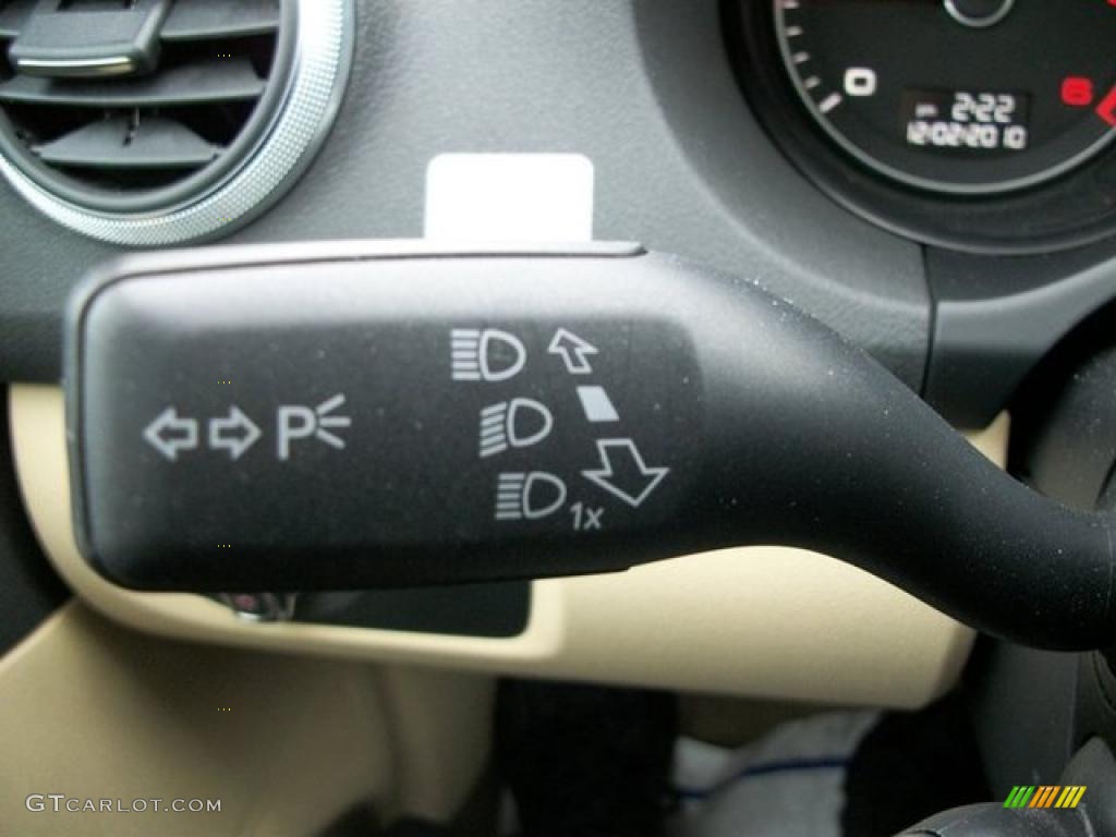 2010 Audi A3 2.0 TDI Controls Photo #46314122