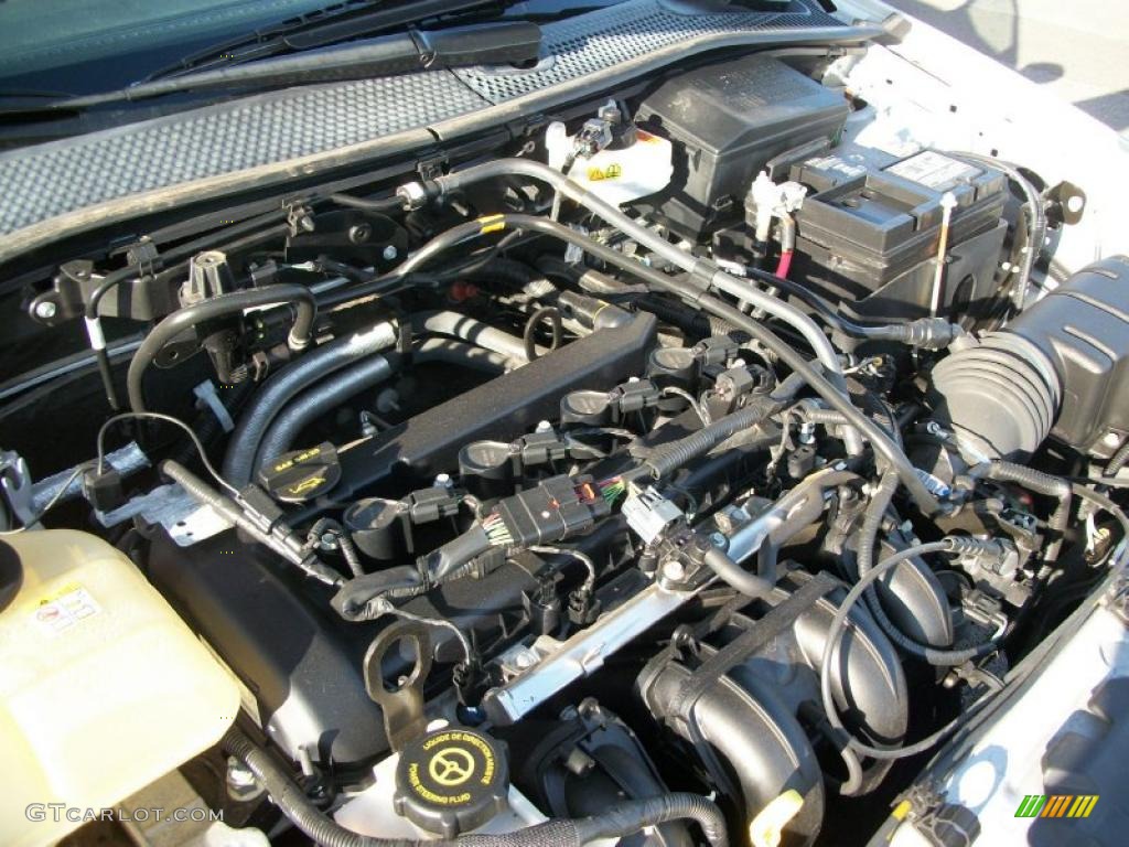 2006 Ford Focus ZX3 S Hatchback 2.0L DOHC 16V Inline 4 Cylinder Engine Photo #46314741