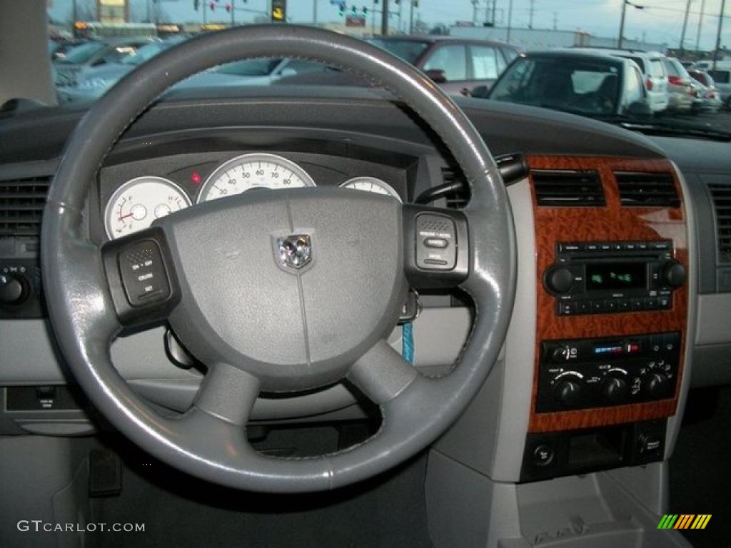 2007 Dodge Durango SLT 4x4 Dark Slate Gray/Light Slate Gray Steering Wheel Photo #46315157