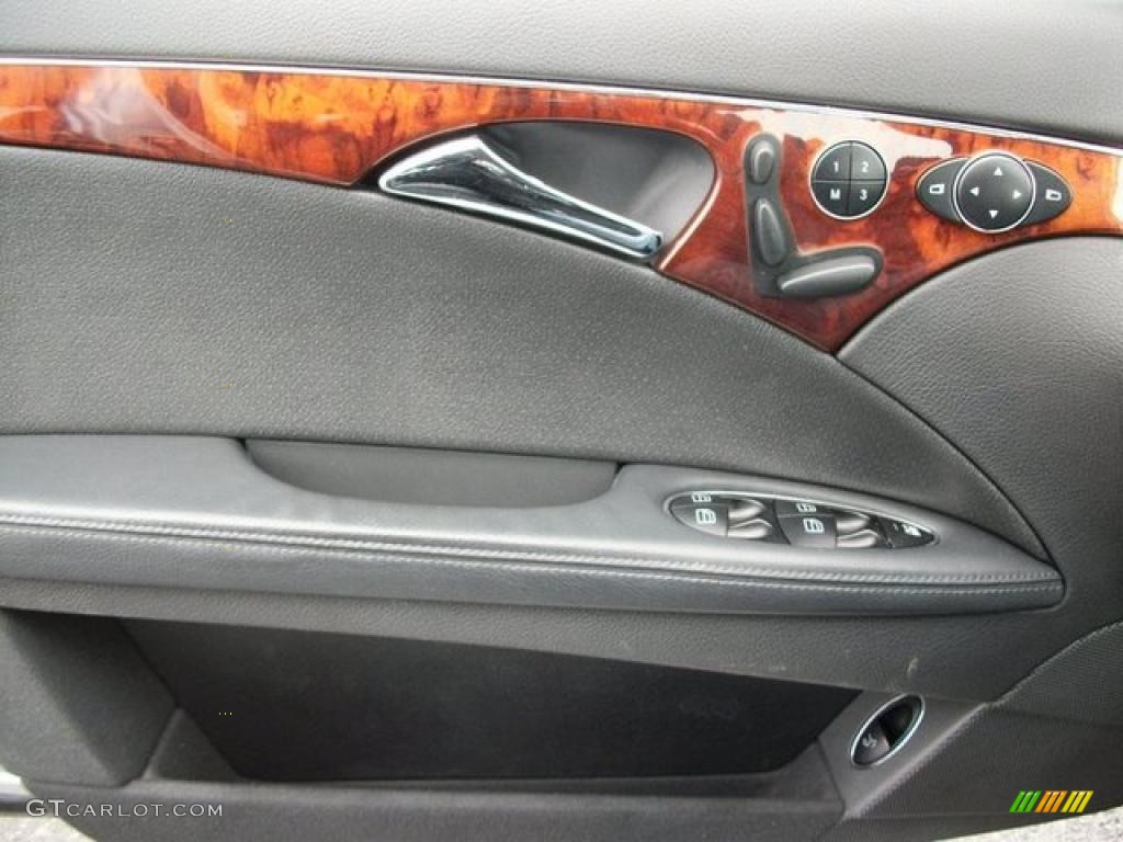 2006 Mercedes-Benz E 350 Wagon Charcoal Door Panel Photo #46316229