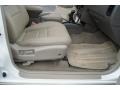 Arctic White Pearl Metallic - QX4 4x4 Photo No. 14
