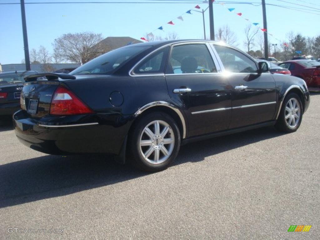 2005 Five Hundred Limited AWD - Black / Black photo #5