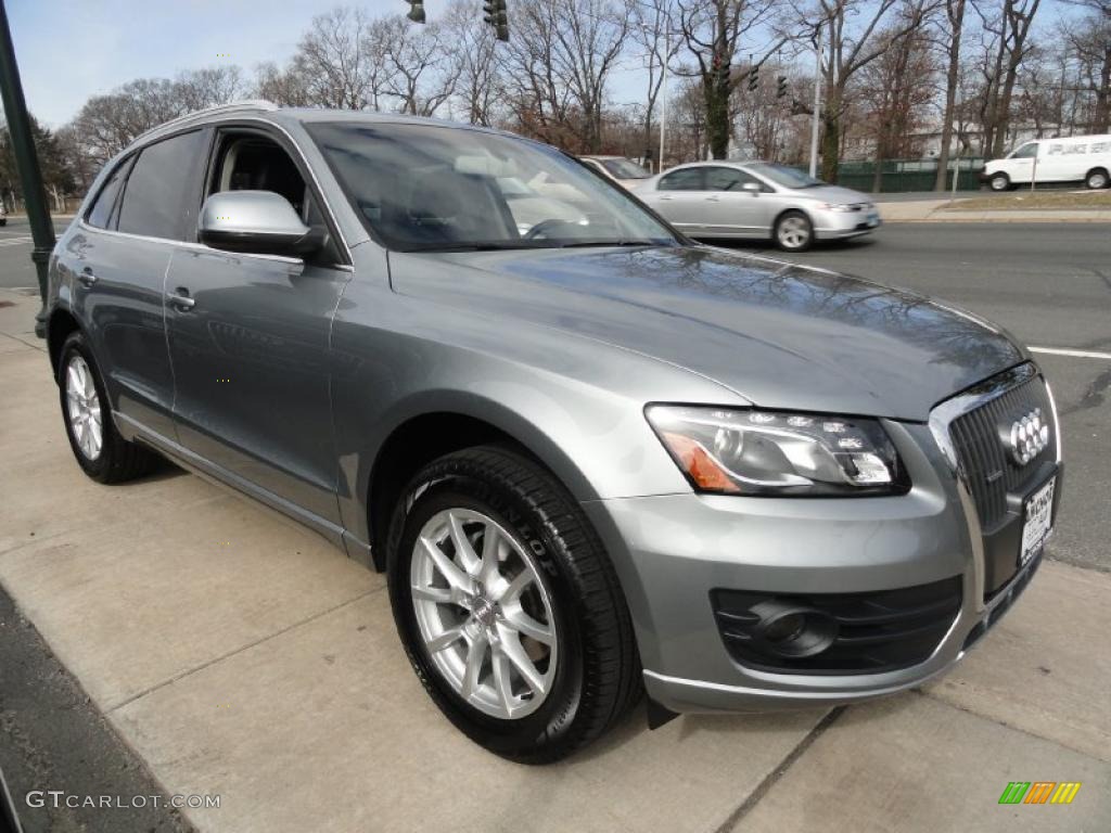 Quartz Grey Metallic 2011 Audi Q5 2.0T quattro Exterior Photo #46320546