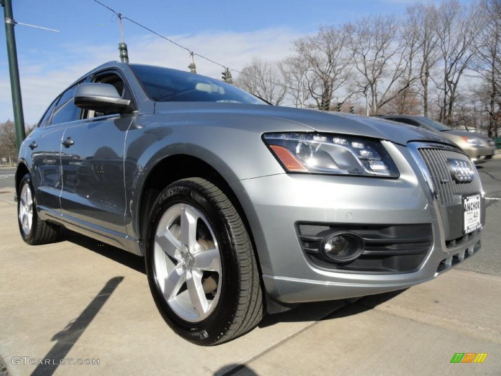 Quartz Grey Metallic 2011 Audi Q5 2.0T quattro Exterior Photo #46320645