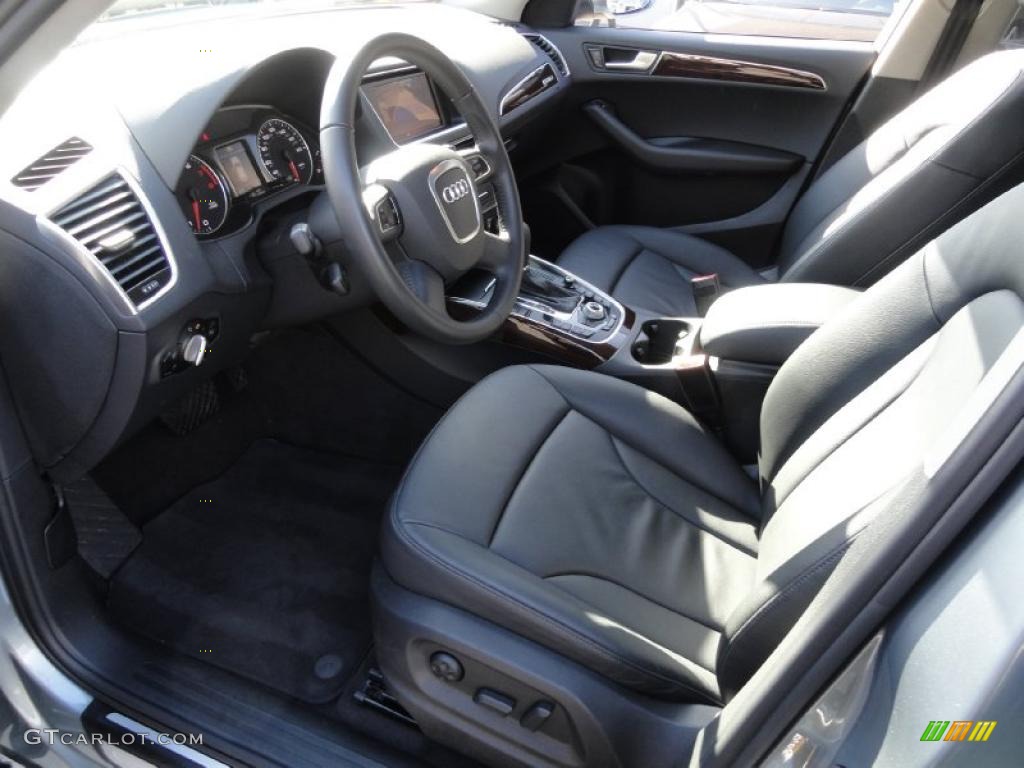 Black Interior 2011 Audi Q5 2.0T quattro Photo #46320669