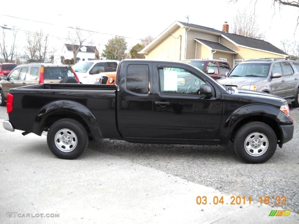 2006 Frontier XE King Cab - Super Black / Graphite photo #1
