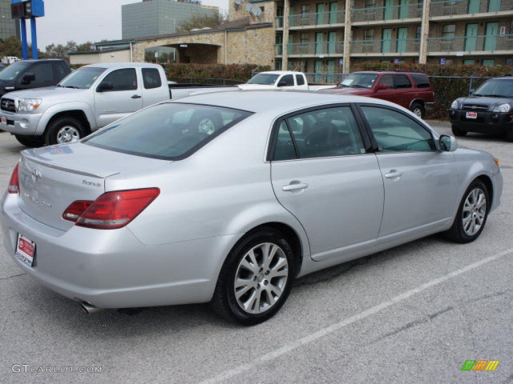 2008 Avalon Touring - Classic Silver Metallic / Dark Charcoal photo #4
