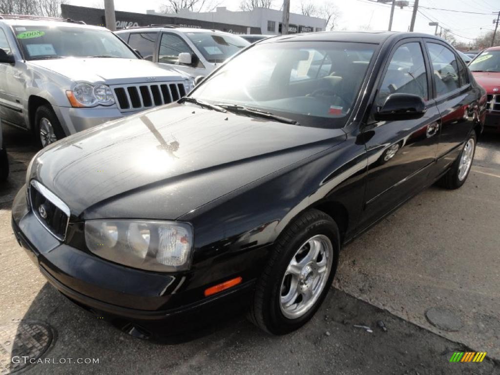 Black Obsidian Hyundai Elantra