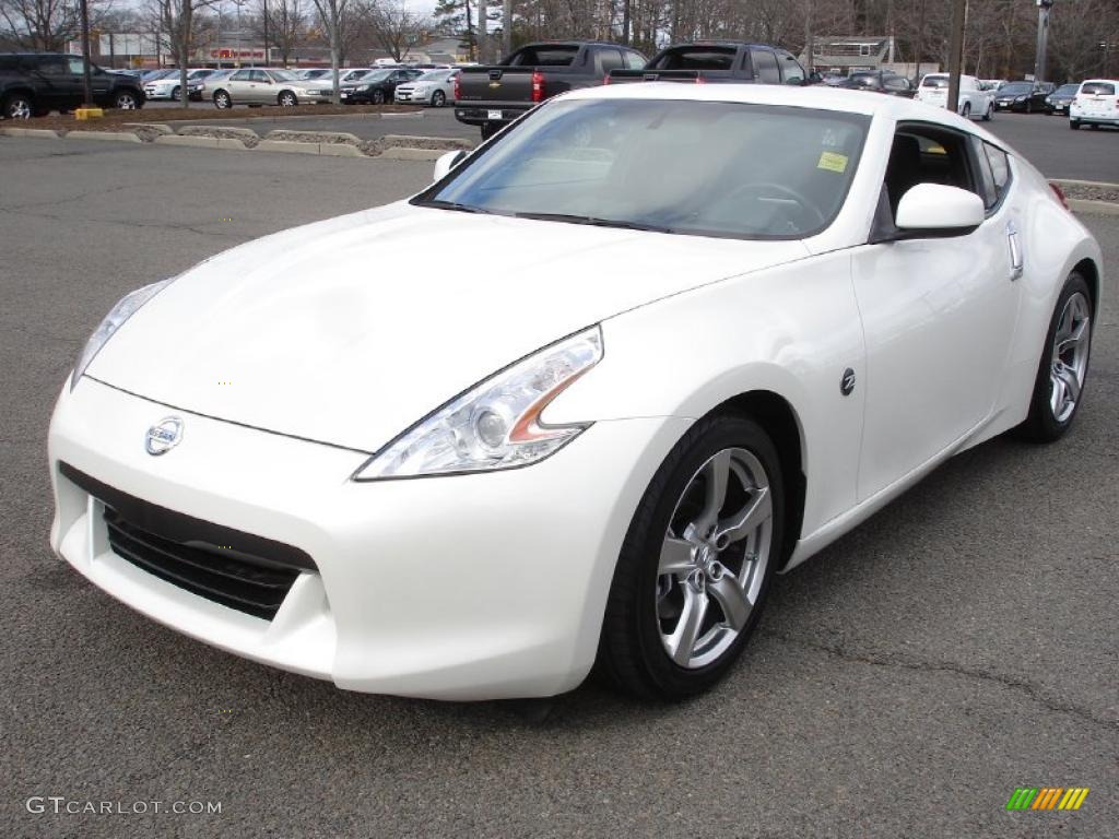 Nissan 370z pearl white color code #7