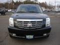 Black Raven - Escalade Luxury AWD Photo No. 2