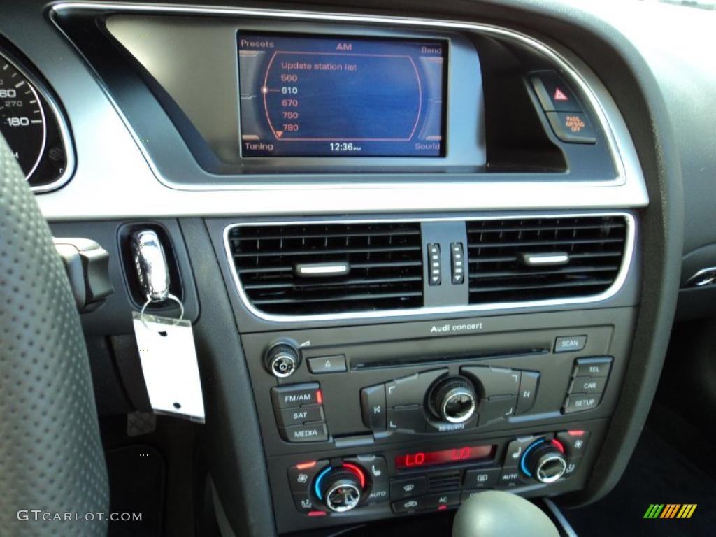 2010 Audi A5 2.0T Cabriolet Controls Photo #46329060