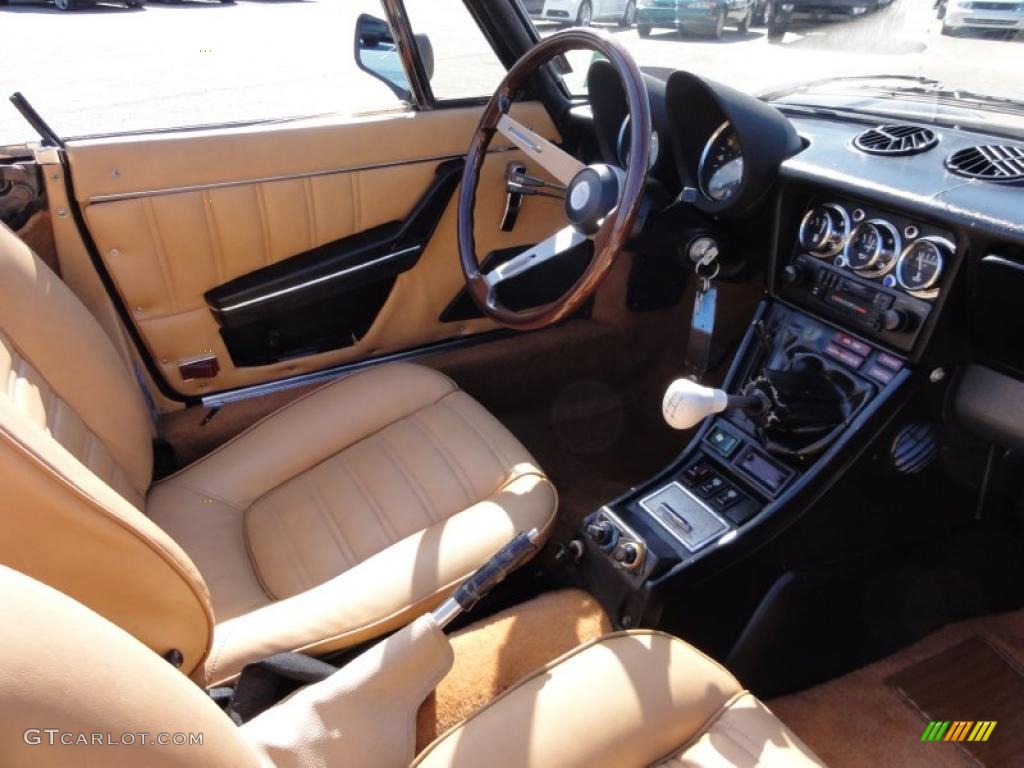 Tan Interior 1981 Alfa Romeo Spider Veloce Photo #46330188