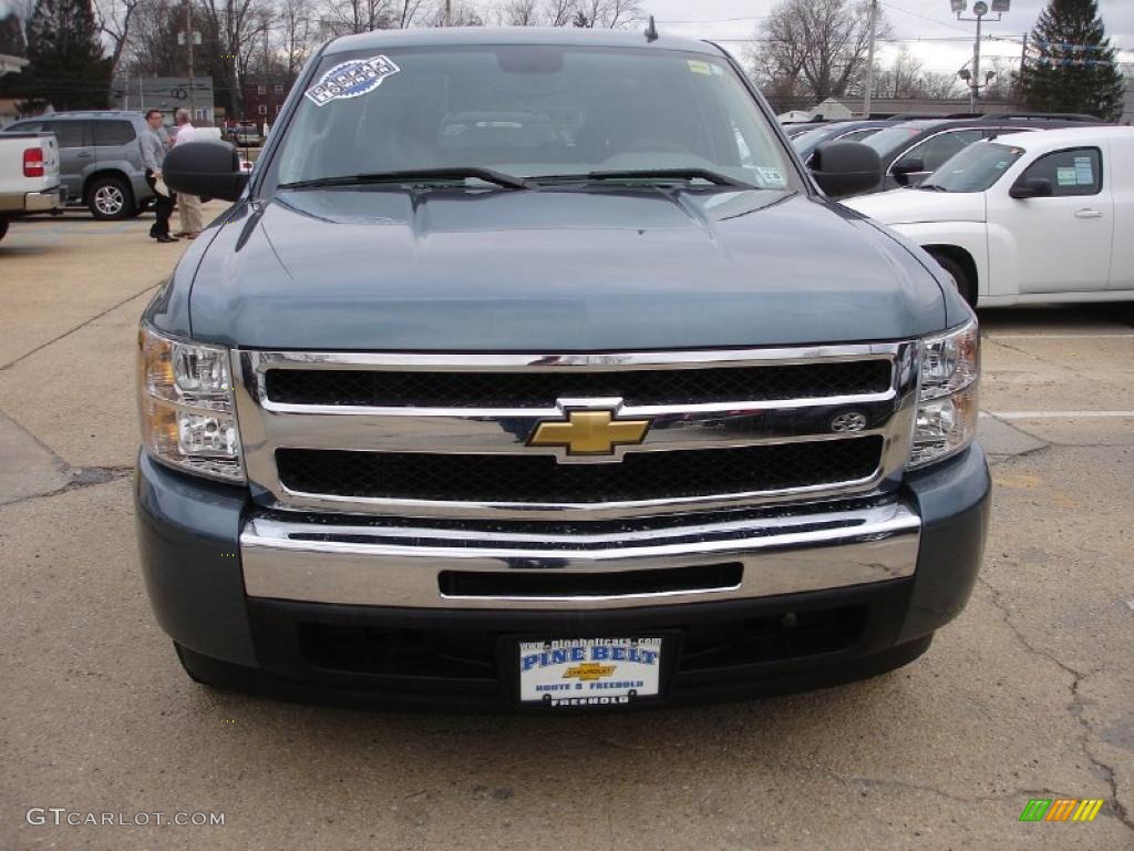 2011 Silverado 1500 LS Crew Cab - Blue Granite Metallic / Dark Titanium photo #2