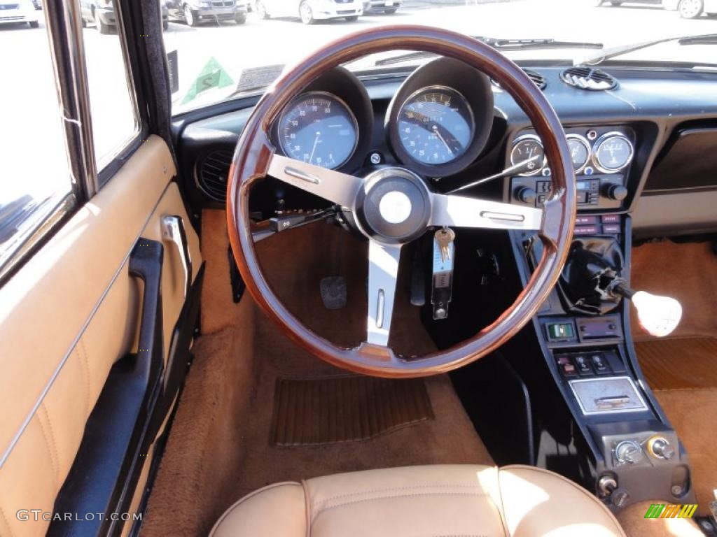 1981 Alfa Romeo Spider Veloce Tan Steering Wheel Photo #46331103