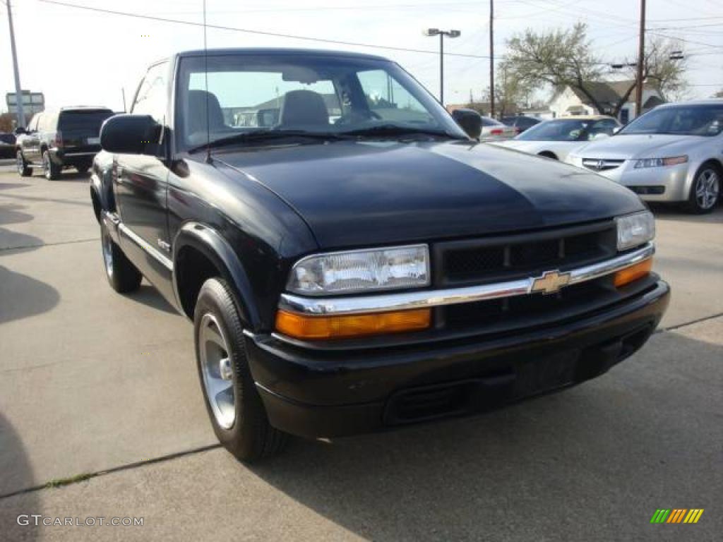 Onyx Black Chevrolet S10