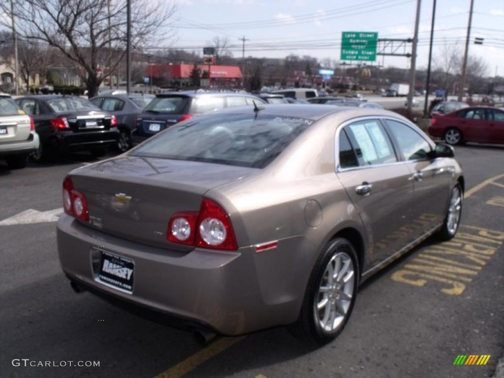 2008 Malibu LTZ Sedan - Amber Bronze Metallic / Cocoa/Cashmere Beige photo #5