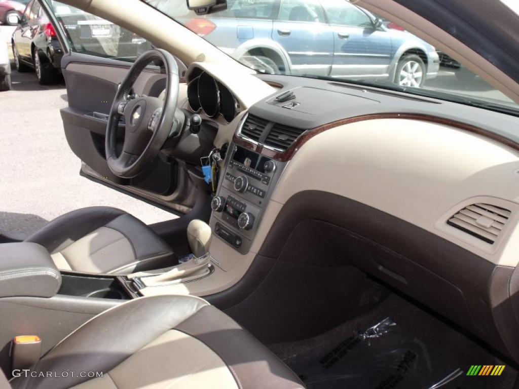 2008 Malibu LTZ Sedan - Amber Bronze Metallic / Cocoa/Cashmere Beige photo #14