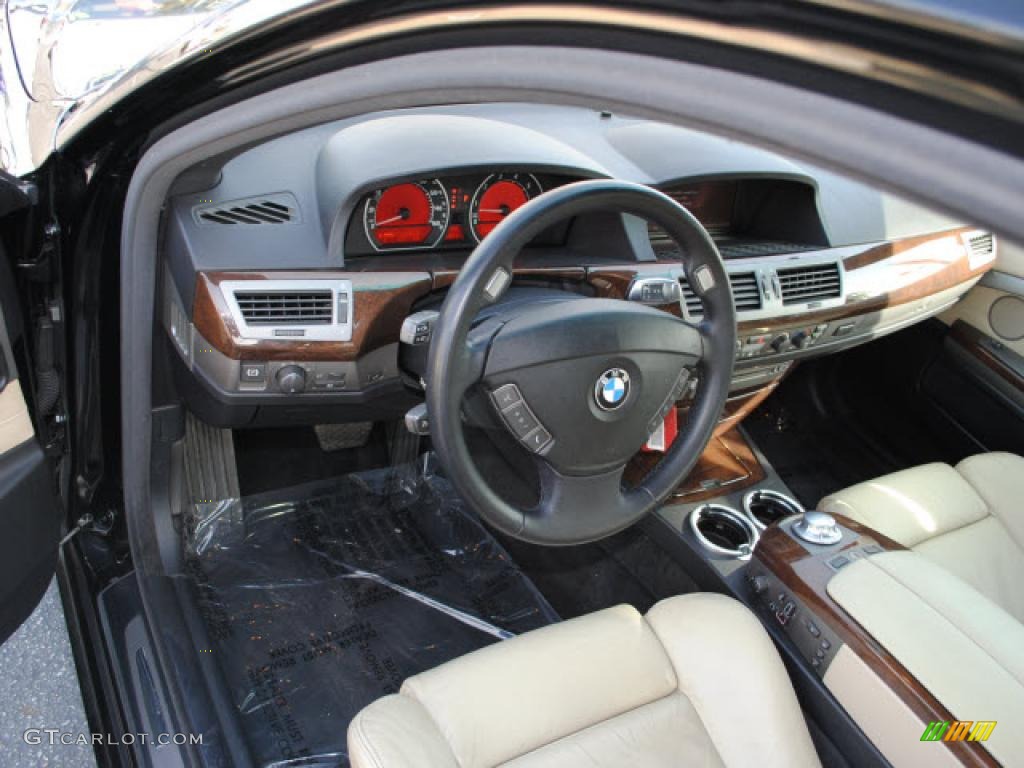 2003 7 Series 745i Sedan - Black Sapphire Metallic / Dark Beige/Beige III photo #16