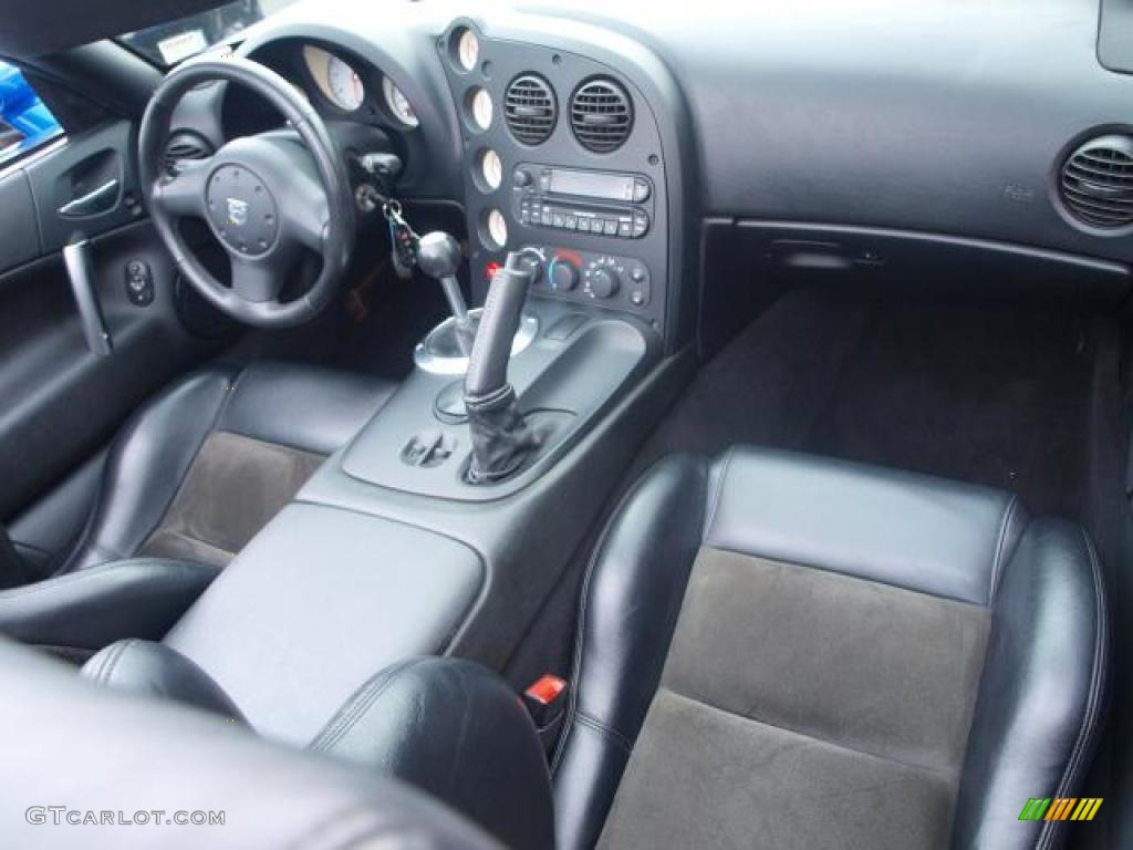 2006 Dodge Viper SRT-10 Black/Black Dashboard Photo #46334325