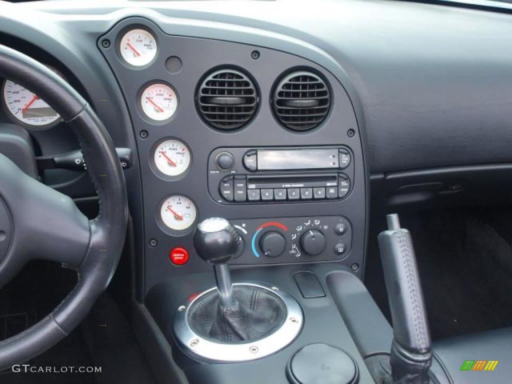 2006 Dodge Viper SRT-10 Controls Photo #46334331