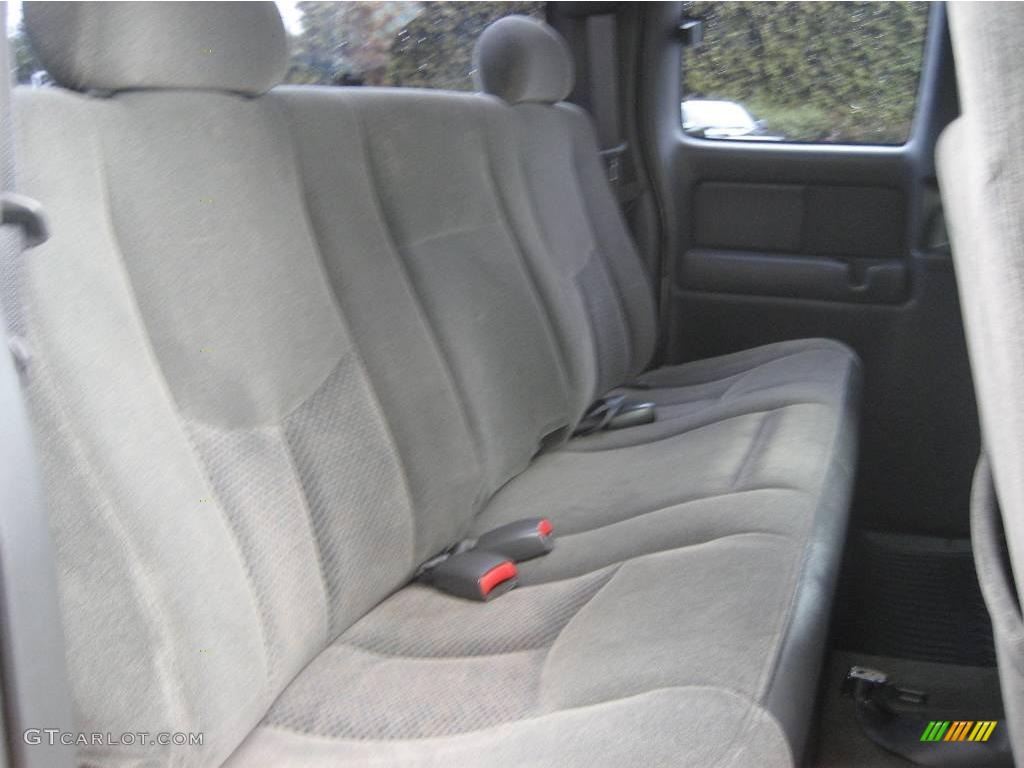 2004 Silverado 1500 LS Extended Cab - Silver Birch Metallic / Dark Charcoal photo #15