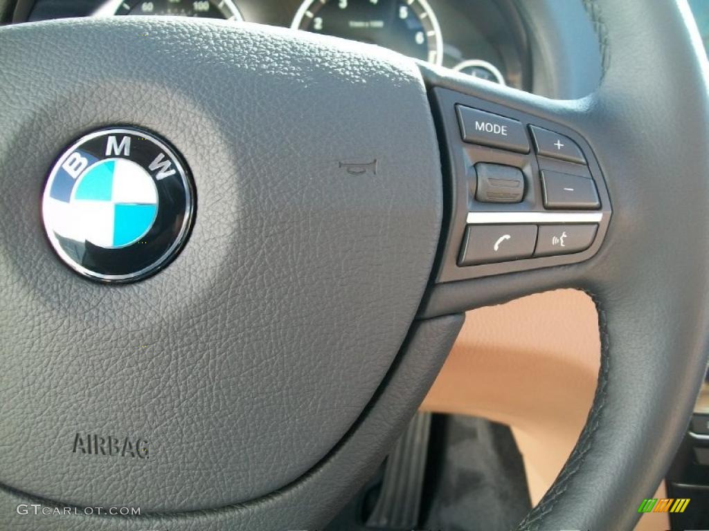 2011 BMW 7 Series 750Li xDrive Sedan Controls Photo #46335207