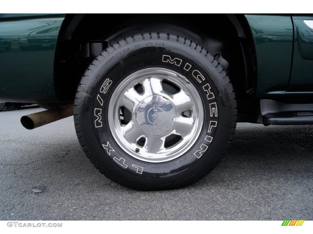 2003 Yukon XL SLT - Polo Green Metallic / Neutral/Shale photo #22