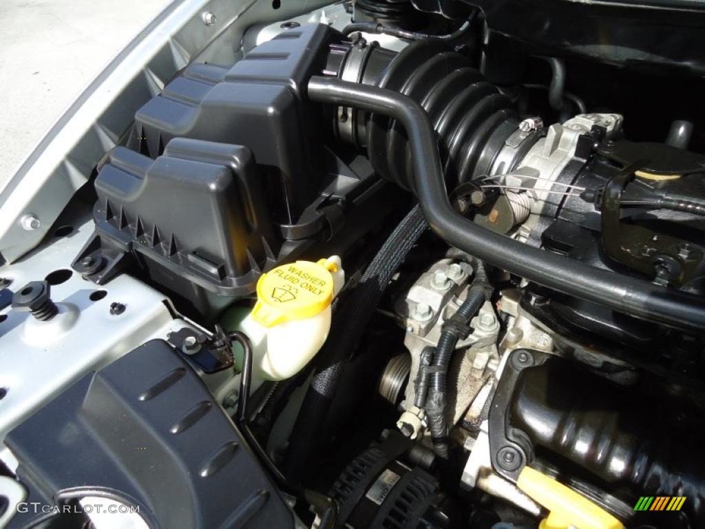 2002 Dodge Grand Caravan ES AWD 3.8 Liter OHV 12-Valve V6 Engine Photo #46336534
