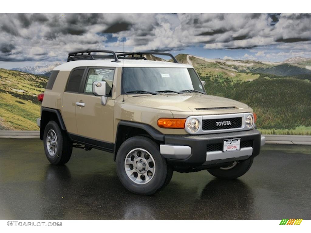 2011 FJ Cruiser 4WD - Quicksand / Dark Charcoal photo #1