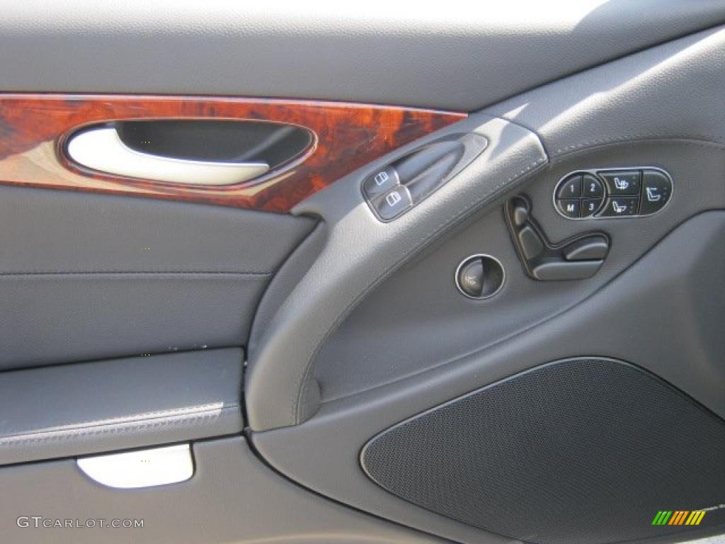 2011 Mercedes-Benz SL 550 Roadster Controls Photo #46337964