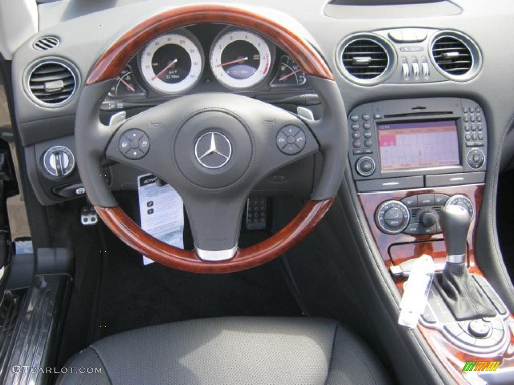 2011 Mercedes-Benz SL 550 Roadster Black Dashboard Photo #46337982