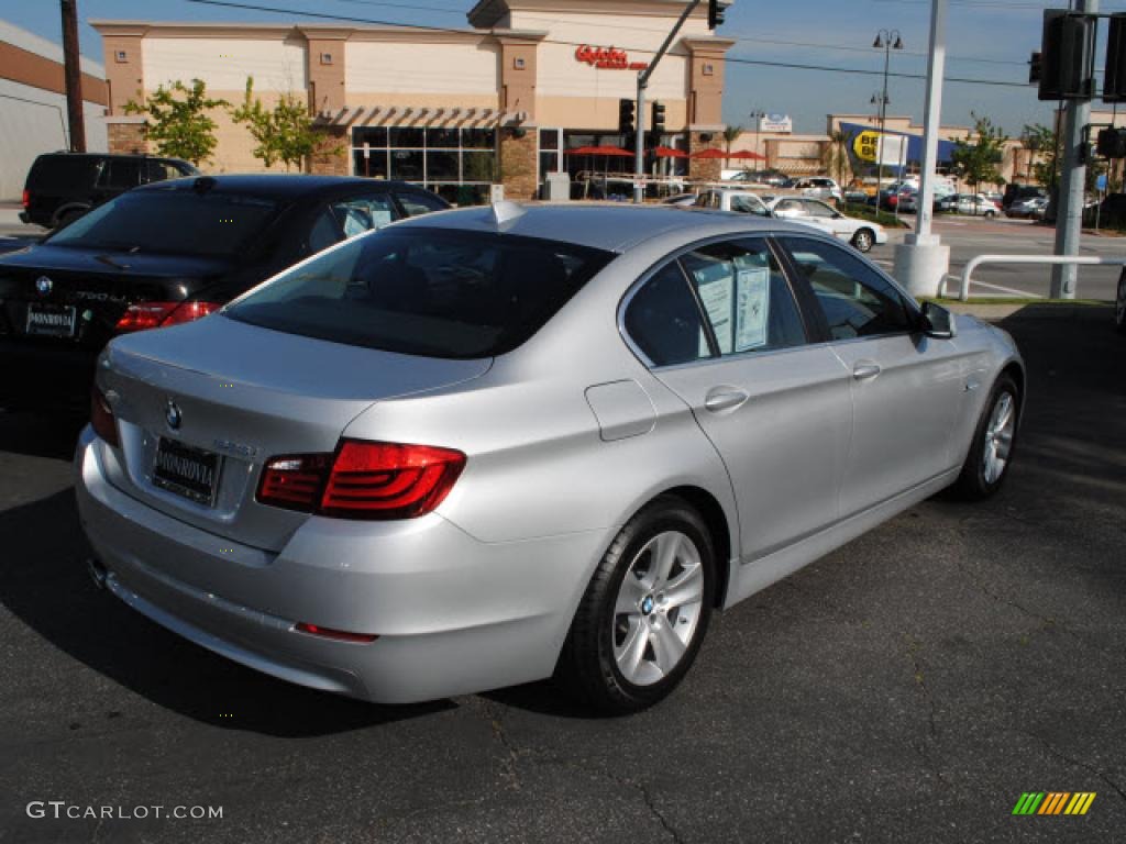 Titanium Silver Metallic 2011 BMW 5 Series 528i Sedan Exterior Photo #46338237