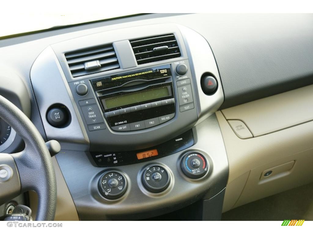 2011 Toyota RAV4 I4 4WD Controls Photo #46339719