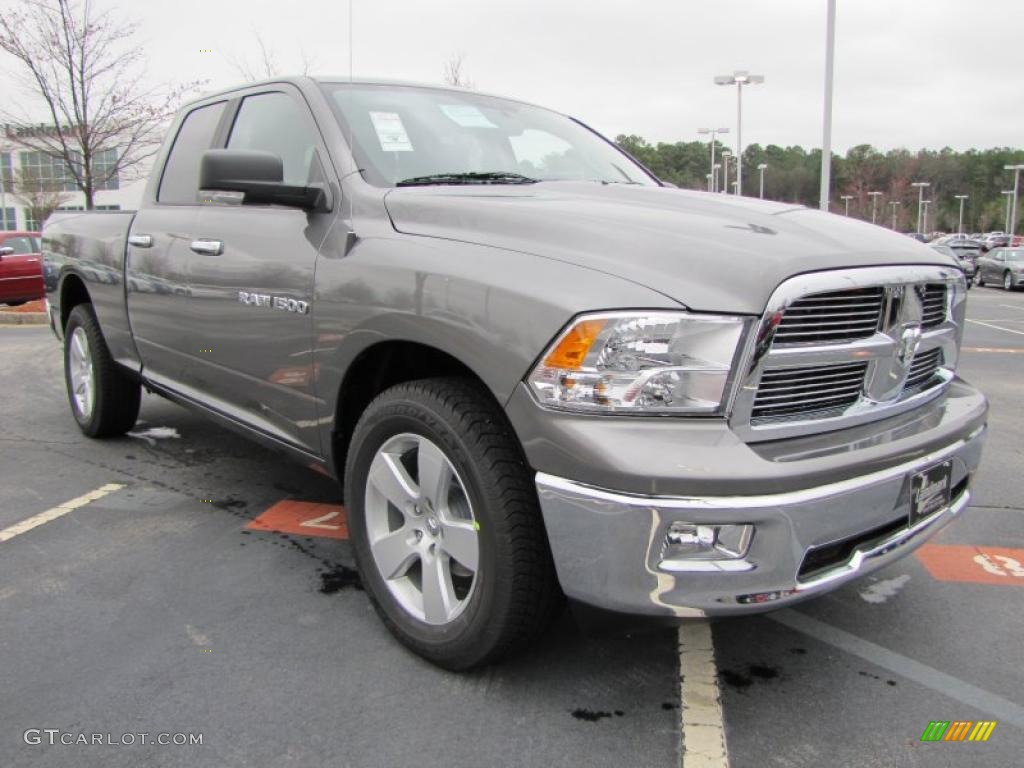 2011 Ram 1500 SLT Quad Cab - Mineral Gray Metallic / Dark Slate Gray/Medium Graystone photo #4