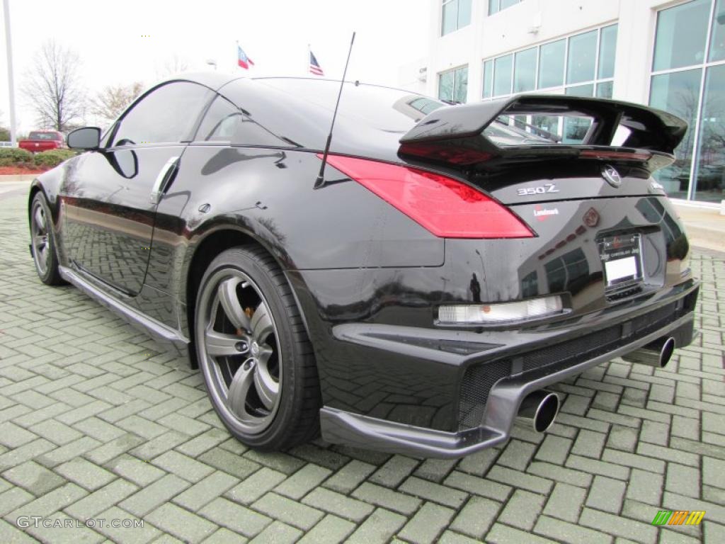 Magnetic Black 2008 Nissan 350Z NISMO Coupe Exterior Photo #46340697